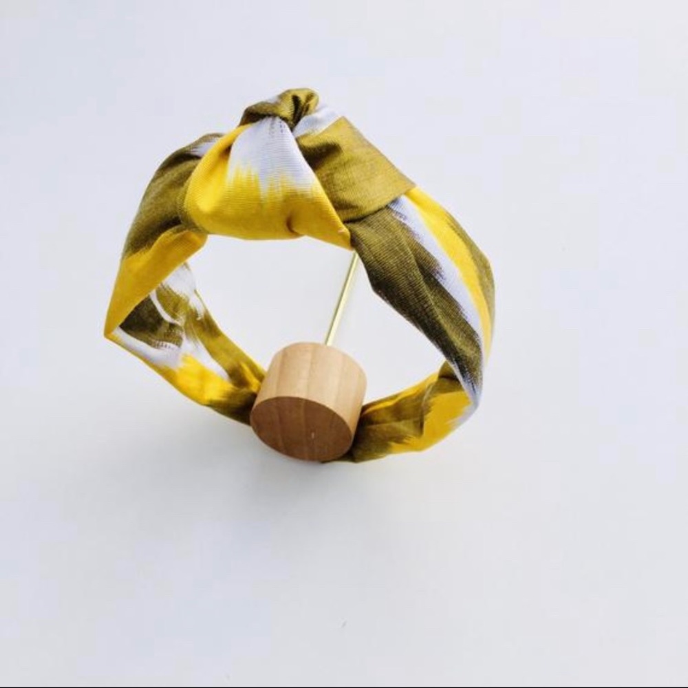 🍃Handwoven Ikat silk blended headband🍃